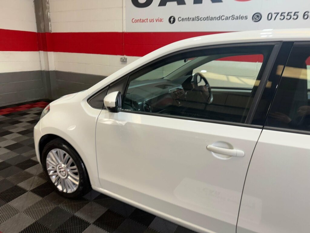 Volkswagen Up 1.0 Move Up Euro 6 Ss SD69ZXL White #4