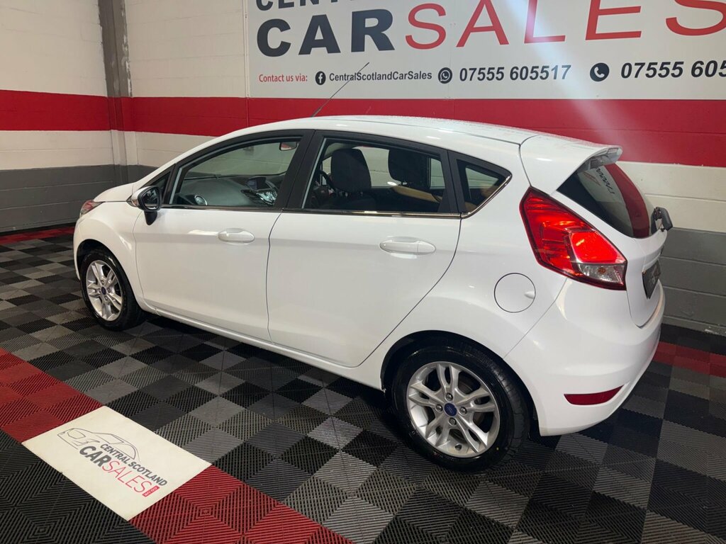 Ford Fiesta 1.25 Zetec Euro 6 VO17BYJ White #3