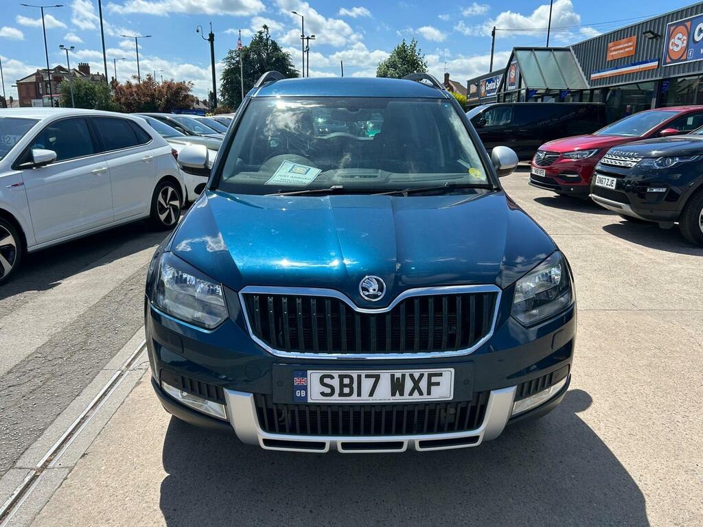 Skoda Yeti 2.0 Tdi Se Drive Outdoor Euro 6 Ss SB17WXF Blue #2