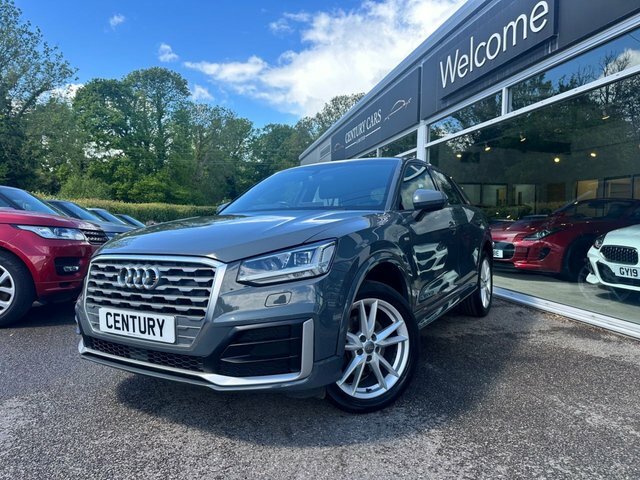 Audi Q2 S Line Black