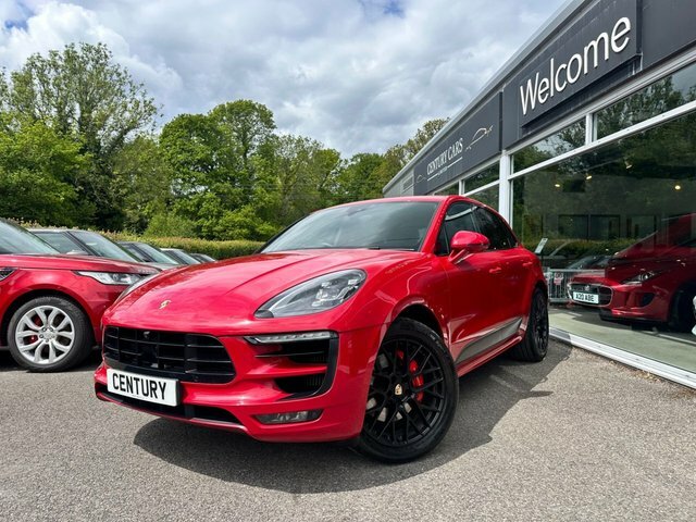 Porsche Macan Gts Red