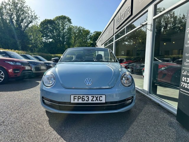 Volkswagen Beetle Convertible Black #2