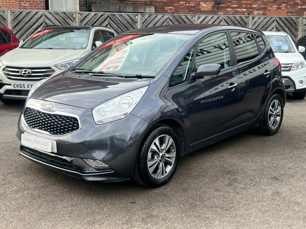 Kia Venga 1.6L 3 Silver