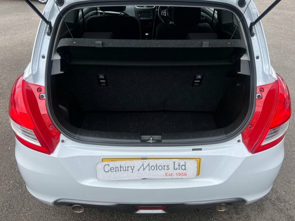 Suzuki Swift 1.6L Sport White #5