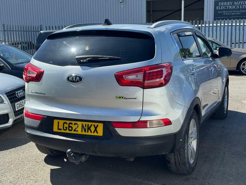 Kia Sportage 1.7 Crdi Ecodynamics 2 Suv LG62NKX Silver #4