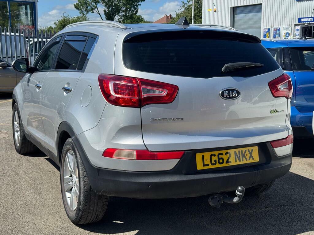 Kia Sportage 1.7 Crdi Ecodynamics 2 Suv LG62NKX Silver #3