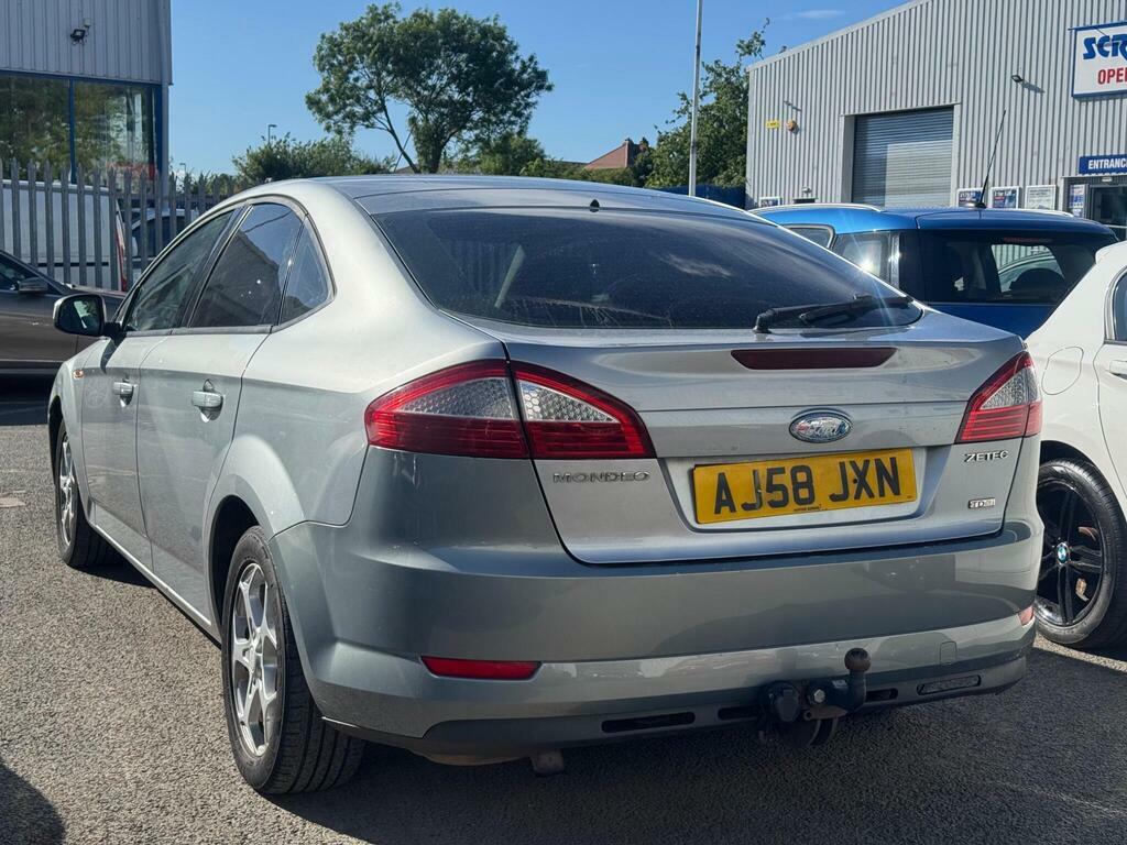 Ford Mondeo 2.0 Tdci Zetec Silver #3