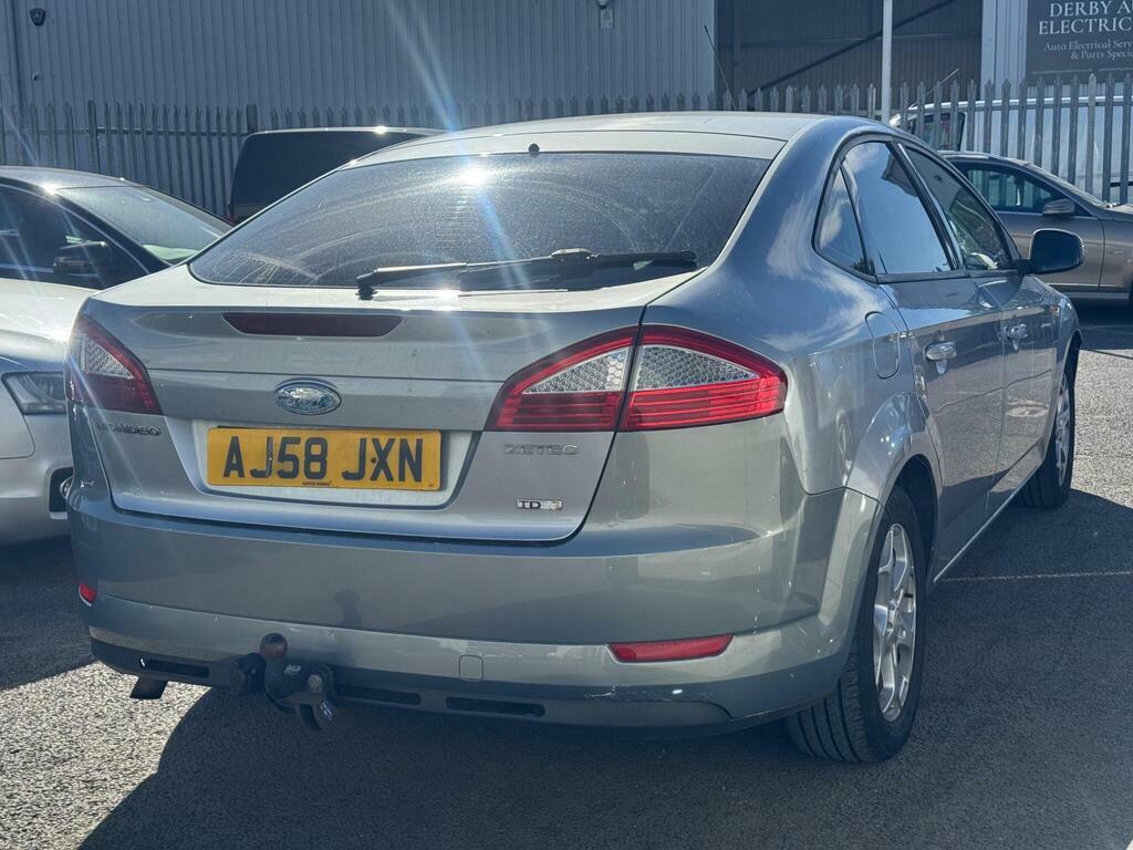 Ford Mondeo 2.0 Tdci Zetec Silver #4