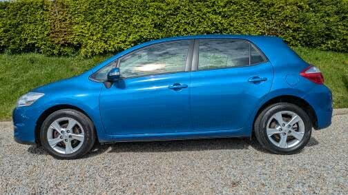 Toyota Auris Tr 1.6   #5