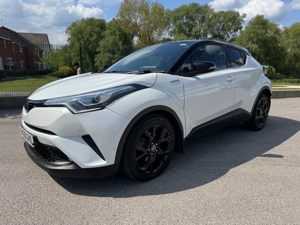 Toyota C-Hr 1.8 Vvt-h Dynamic Cvt Euro 6 Ss White