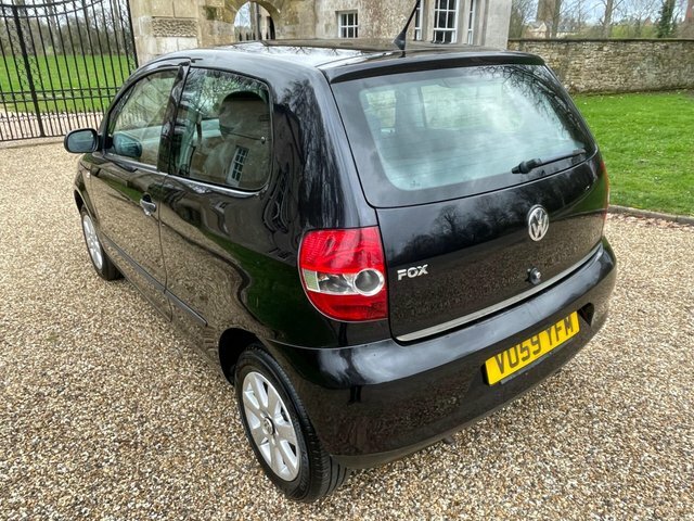 Volkswagen Fox 1.2 6V Urban Fox Euro 4 Black #6