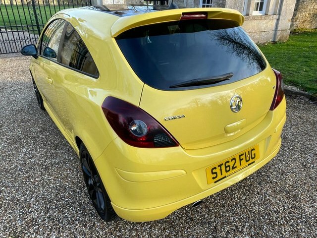 Vauxhall Corsa 1.2 16V Limited Edition Euro 5 White #6