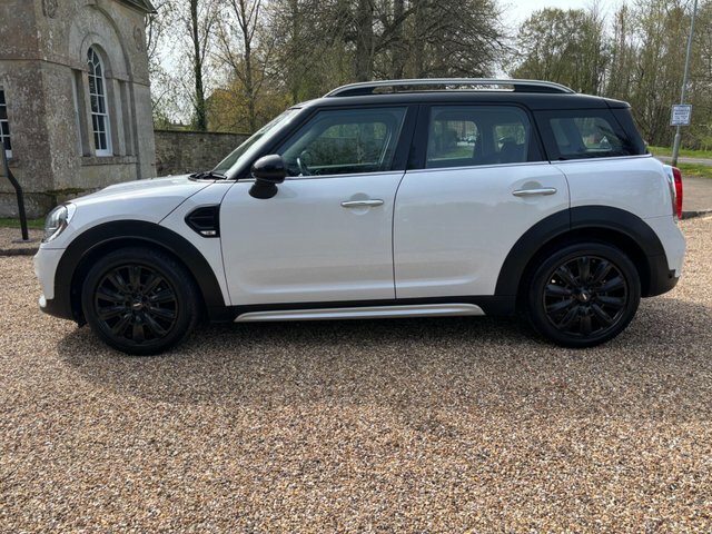 Mini Countryman 2.0 Cooper D Euro 6 S S SL18HXH White #6