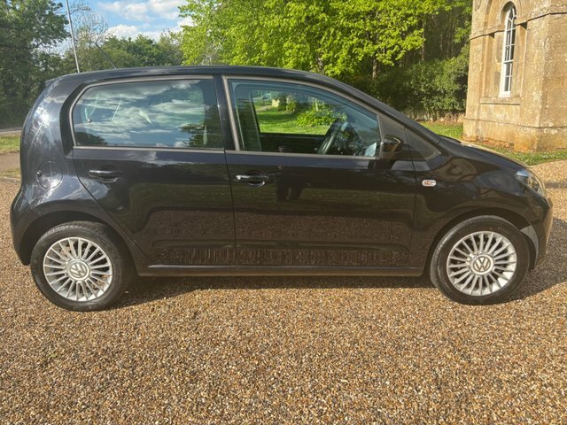 Volkswagen Up 1.0 High Up Euro 5 SH14PCV Black #2
