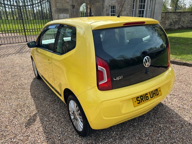 Volkswagen Up 1.0 Look Up Euro 6 SR16UHD Yellow #5