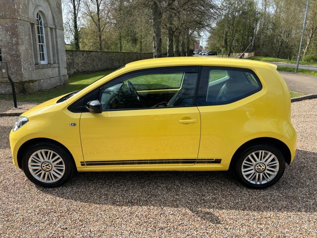 Volkswagen Up 1.0 Look Up Euro 6 SR16UHD Yellow #6