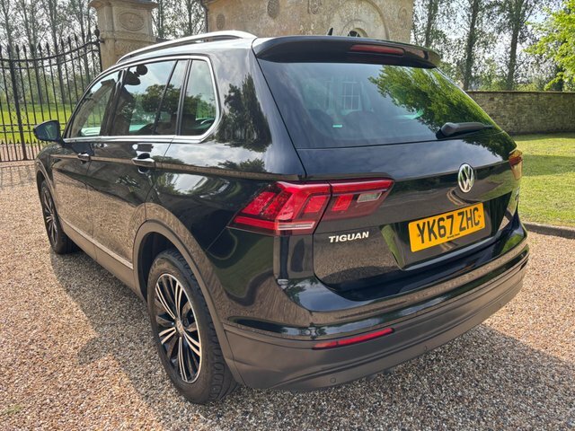 Volkswagen Tiguan 2.0 Tdi Se Navigation 4Motion Euro 6 S S YK67ZHC Black #5