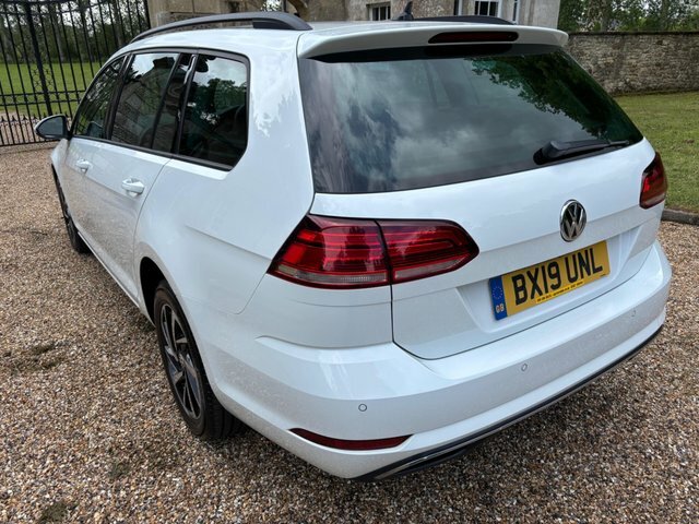 Volkswagen Golf 1.6 Tdi Match Euro 6 S S BX19UNL White #5