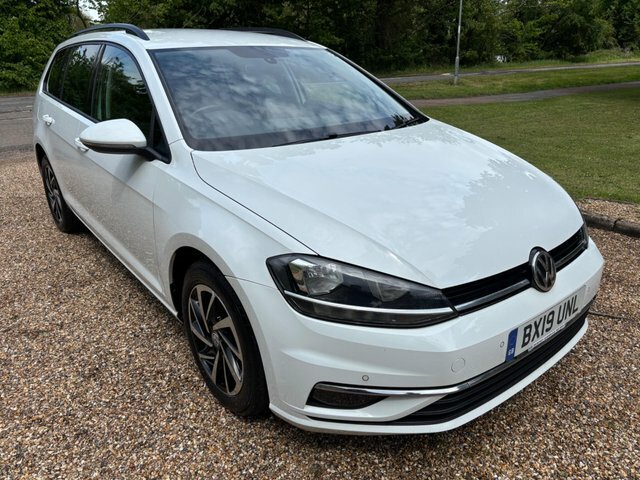 Volkswagen Golf 1.6 Tdi Match Euro 6 S S White