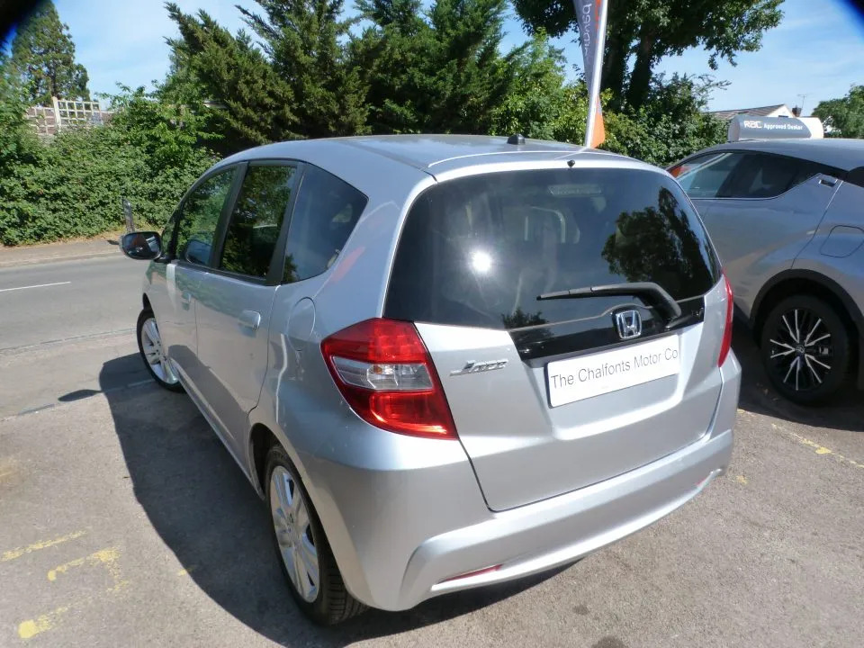 Honda Jazz 1.4 Es Plus Vtec Silver #3