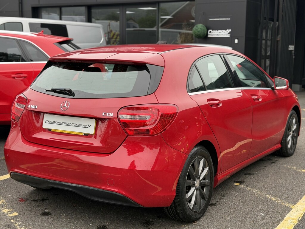 Mercedes-Benz A Class 1.5 A180 Cdi Se WM15XYY Red #4