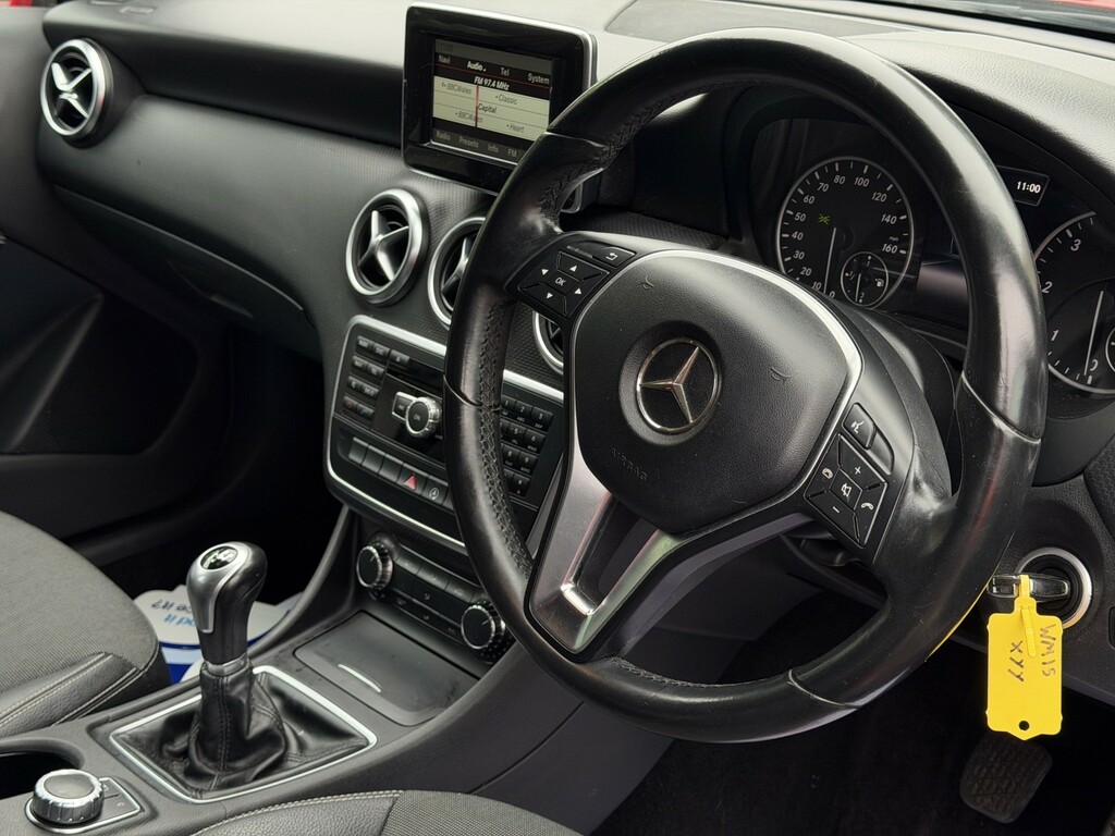 Mercedes-Benz A Class 1.5 A180 Cdi Se WM15XYY Red #6