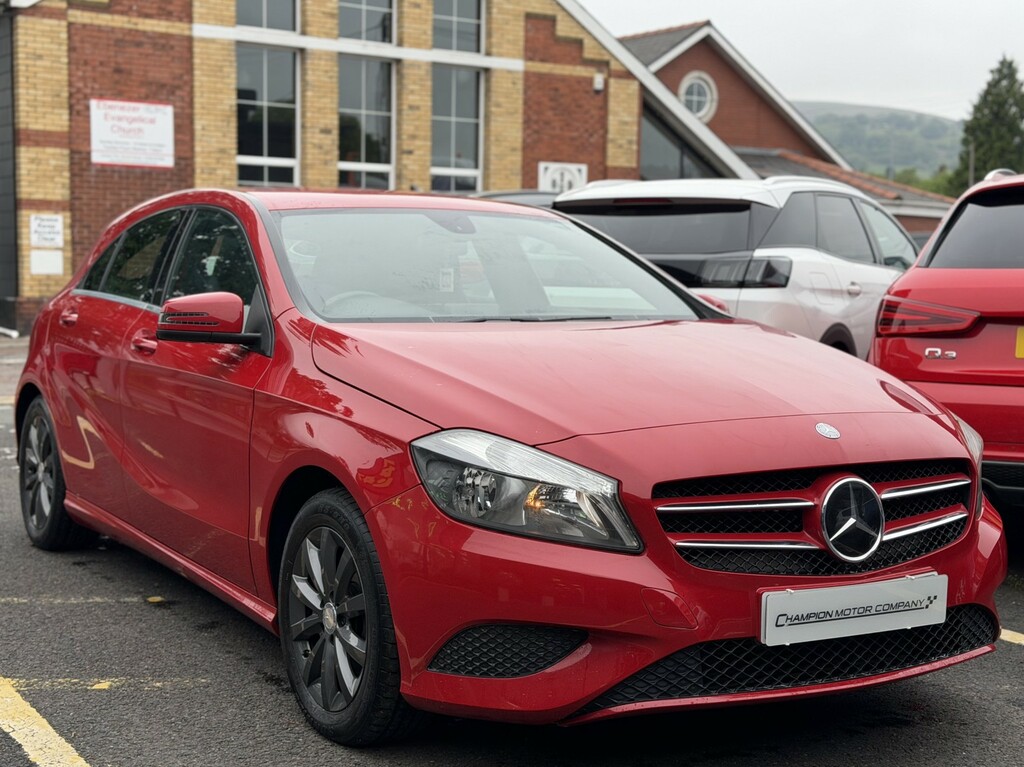 Mercedes-Benz A Class 1.5 A180 Cdi Se WM15XYY Red #3