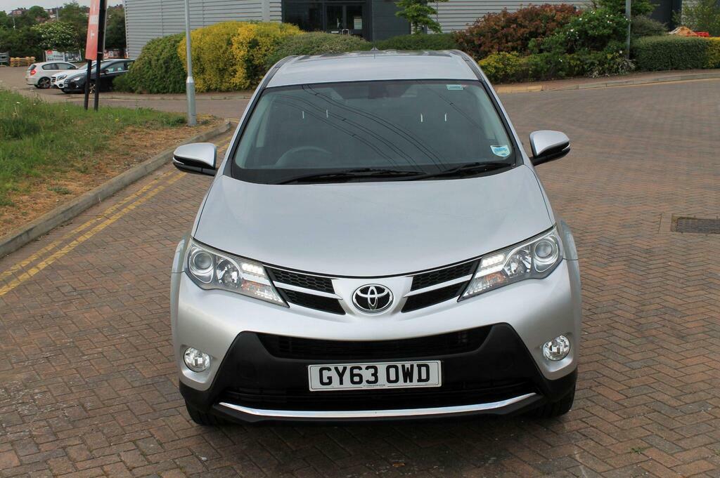 Toyota Rav 4 2013 Toyota Rav 4 Estate 2.0 V-matic Icon Silver #2