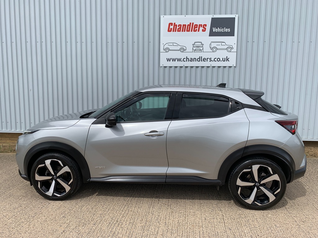 Nissan Juke 1.6 Tekna Suv Hybrid Euro 6 143 P KR73SXL Silver #4