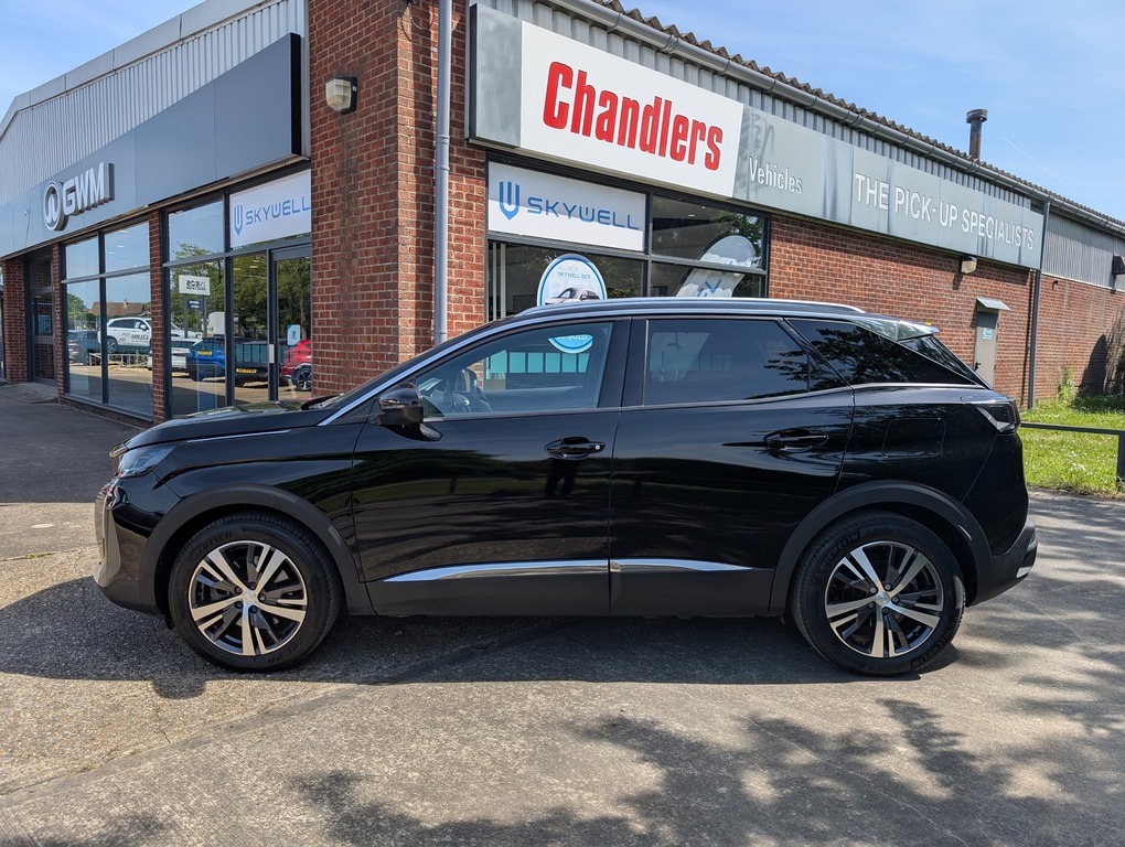 Peugeot 3008 1.6 14.2Kwh Allure Suv Plug-in Hybrid E FY74TLZ Black #4