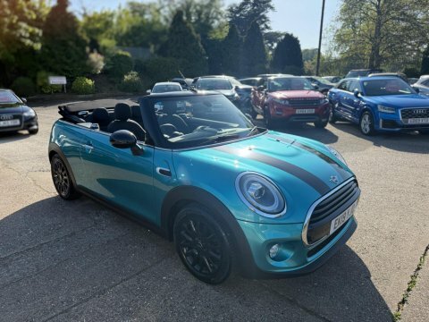 Mini Convertible 1.5 Cooper Classic EK19YJO Blue #3