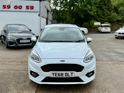 Ford Fiesta 1.0T Ecoboost St-line YE68DLT White #2