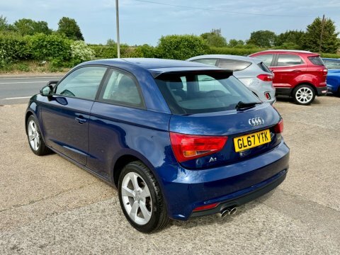 Audi A1 1.4 Tfsi Sport GL67YTK Blue #5