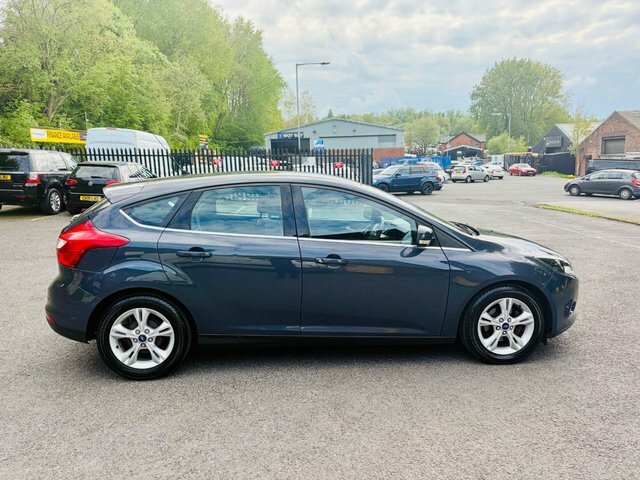Ford Focus 2014 1.6 Zetec Hatchback Powershift Eur Grey #6