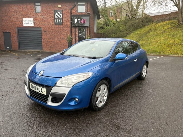 Renault Megane 2011 1.6 16V Dynamique Tomtom Coupe Man DN11KGA Blue #3
