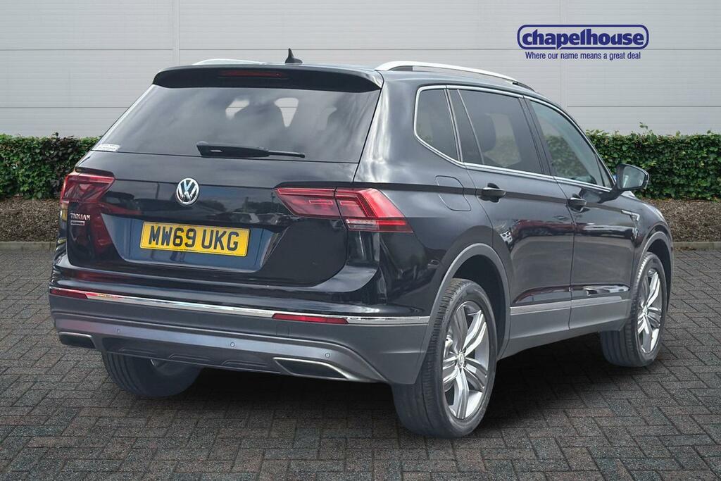 Volkswagen Tiguan Allspace Allspace Sel Tdi 2.0 Black #3