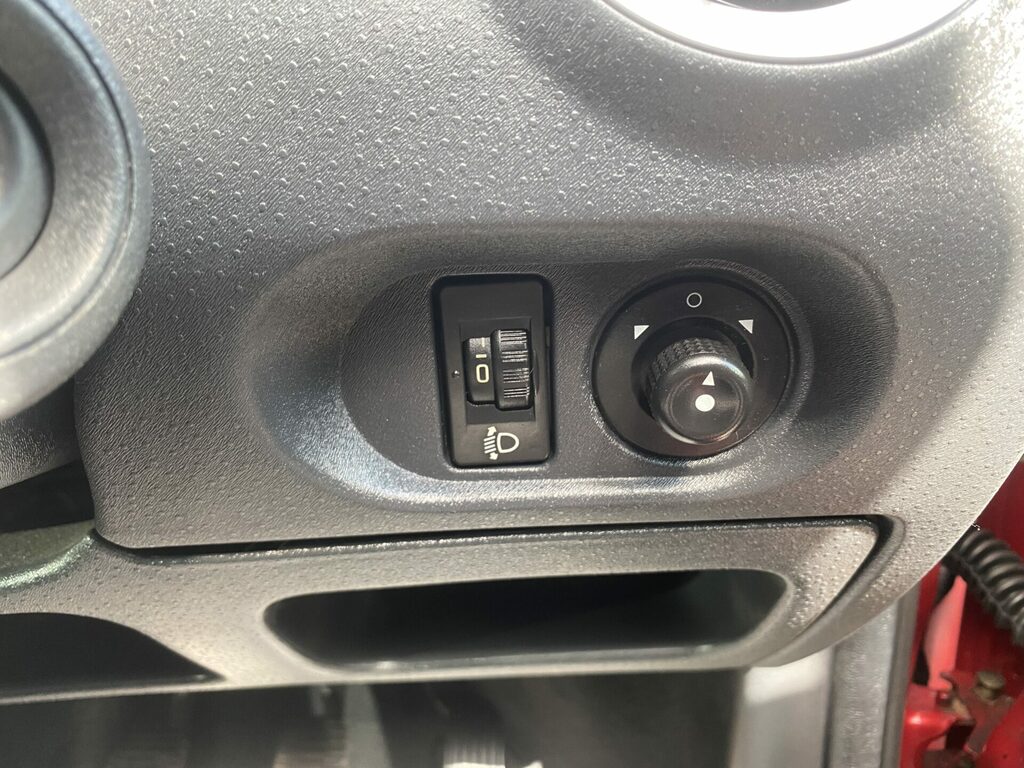 Citroen C3 1.4I Sx Red #6
