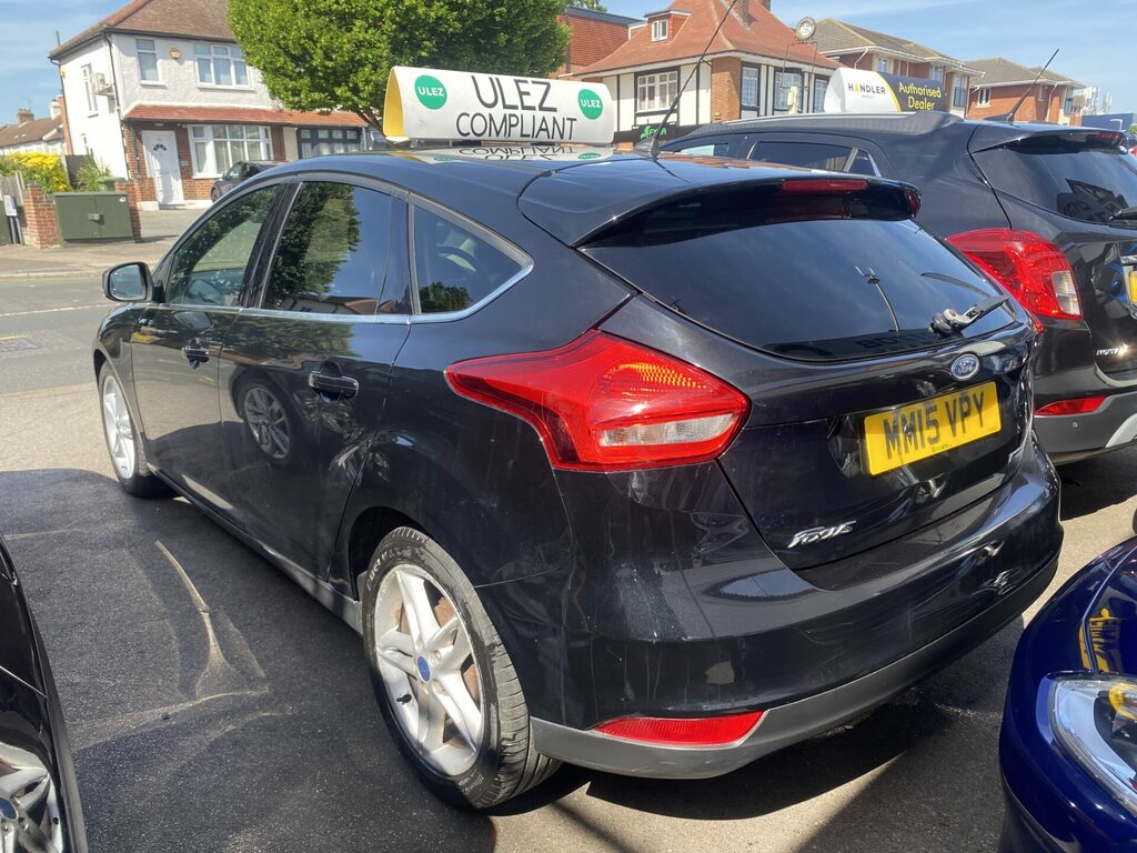 Ford Focus 1.0T Ecoboost Zetec Euro 6 S S YS66TZR Black #4