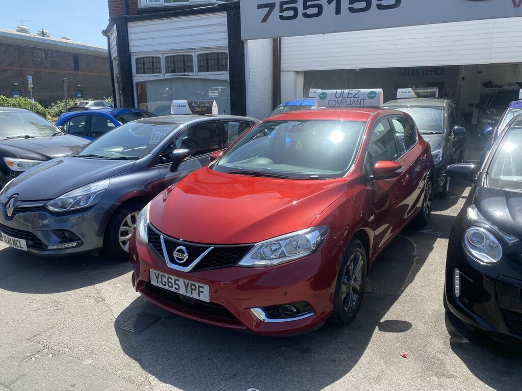 Nissan Pulsar 1.2 Dig-t Acenta Euro 6 S S Red
