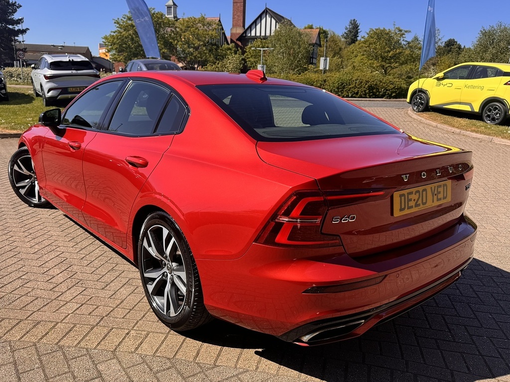 Volvo S60 T5 R-design Plus DE20YED Red #5