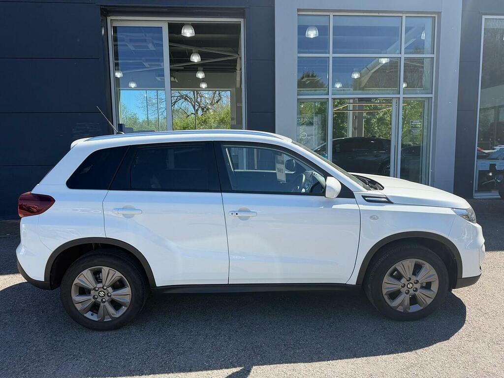 Suzuki Vitara Vitara 1.5 Sz-t Ags Euro 6 Ss KN74UOU White #2