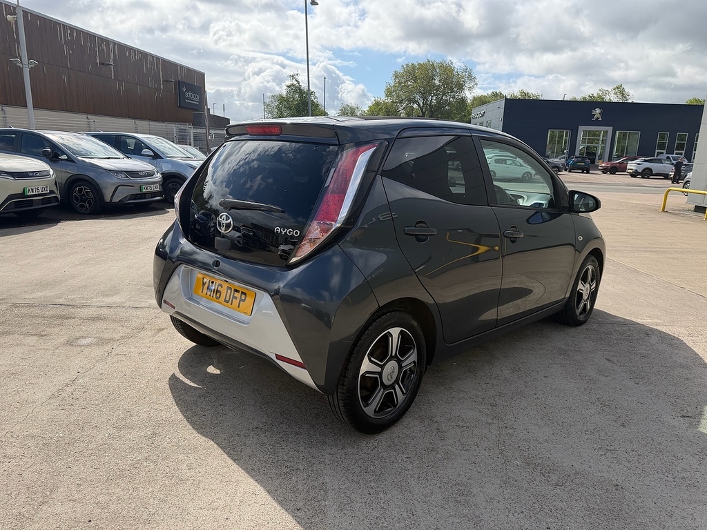 Toyota Aygo Vvt-i X-clusiv 2 Grey #6