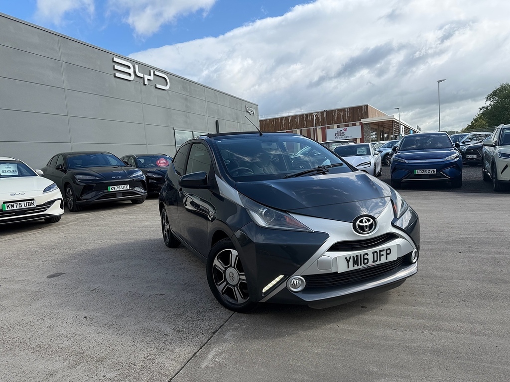 Toyota Aygo Vvt-i X-clusiv 2 Grey