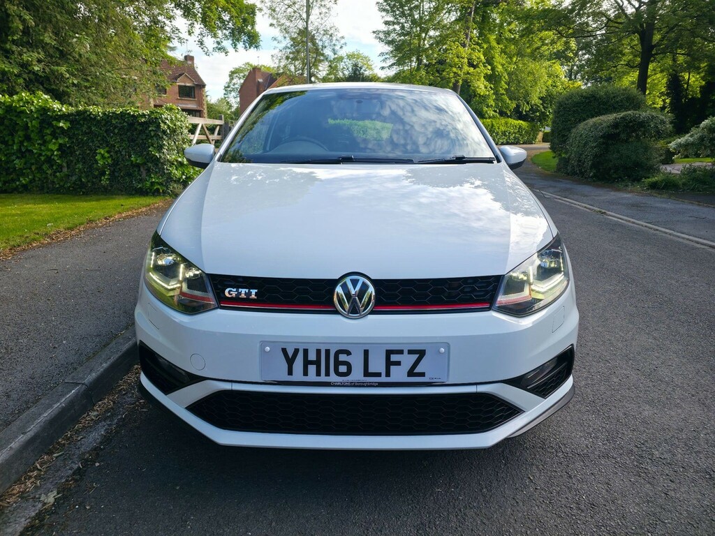 Volkswagen Polo 1.8 Tsi Bluemotion Tech Gti Euro 6 Ss YH16LFZ White #2