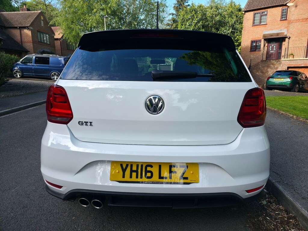 Volkswagen Polo 1.8 Tsi Bluemotion Tech Gti Euro 6 Ss YH16LFZ White #6