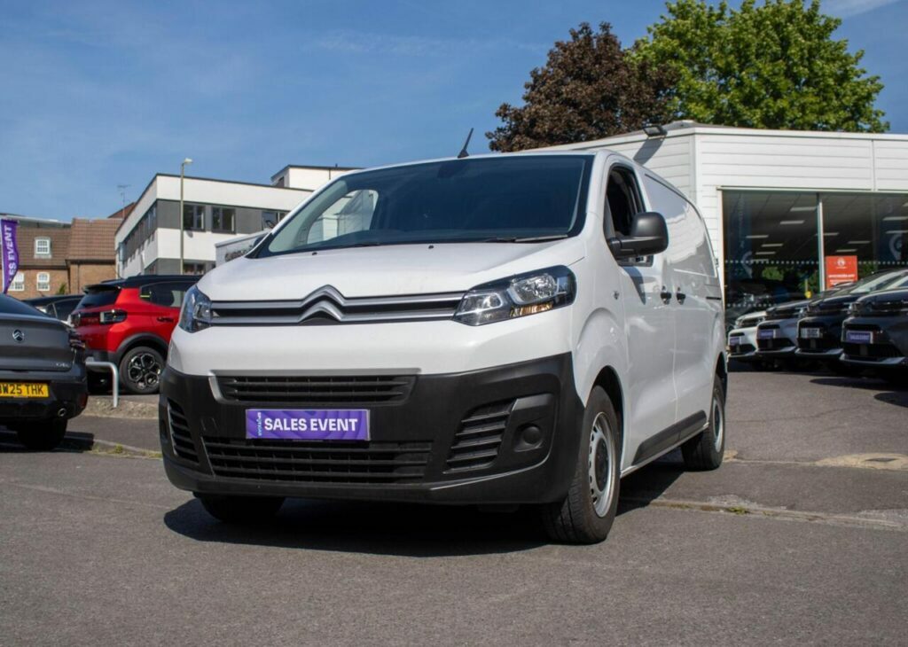 Citroen Dispatch Mpv YL23EKE White #3