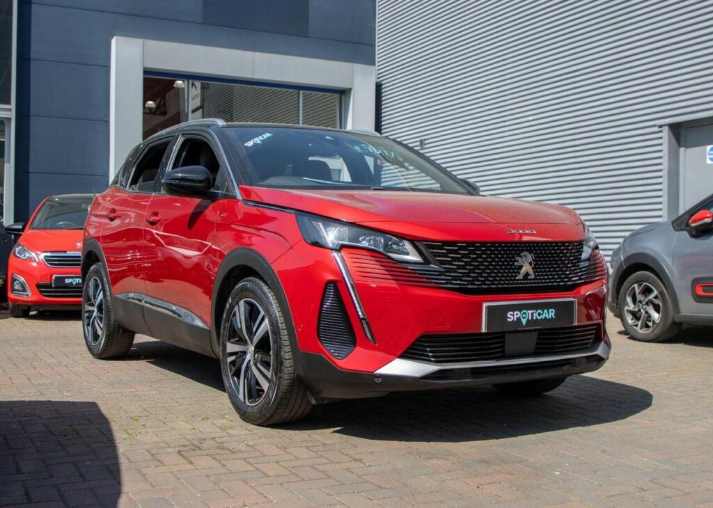 Peugeot 3008 1.2 Puretech Gt Euro 6 S S Red