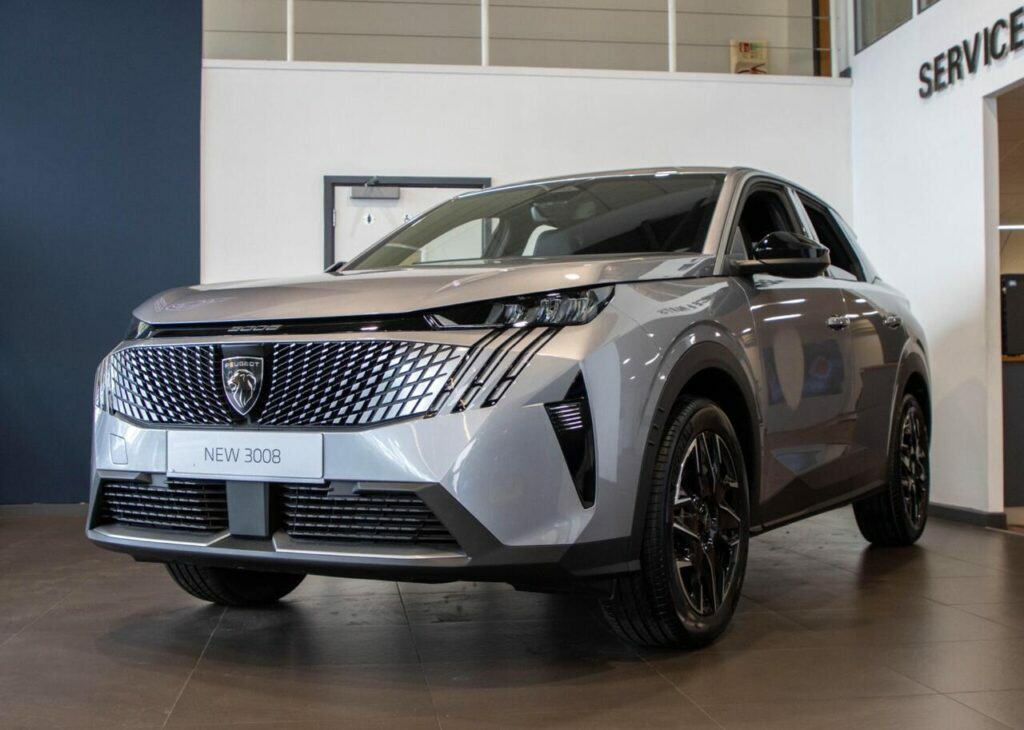 Peugeot 3008 Suv  Grey #2