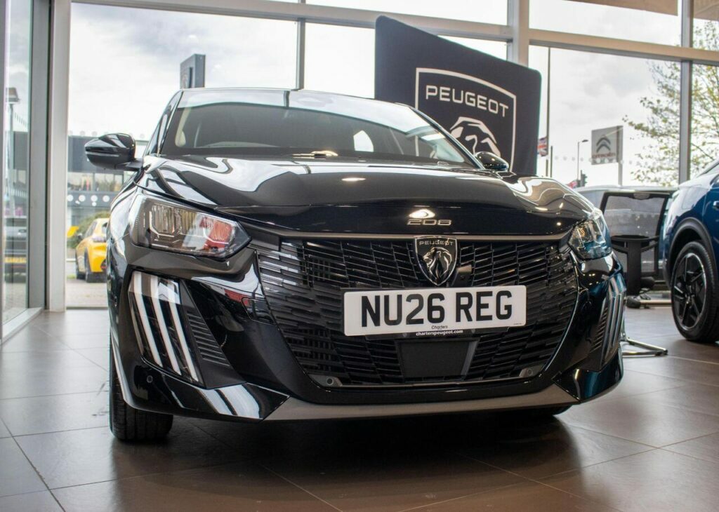 Peugeot 208 Hatchback Black #2
