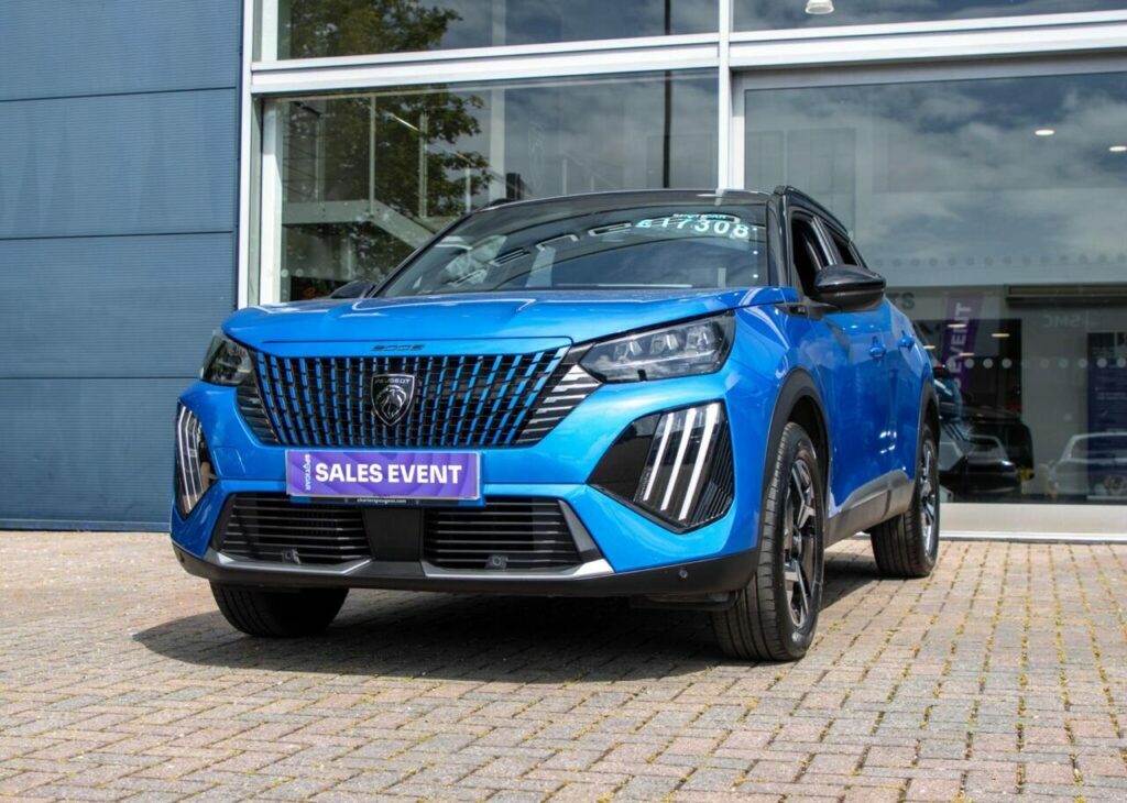 Peugeot 2008 1.2 Puretech Gt Eat Euro 6 S S RY24HKK Blue #3